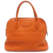 Pre-owned Leather handbags