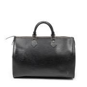 Pre-owned Leather handbags