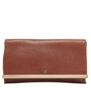 Pre-owned Leather clutches