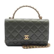 Pre-owned Leather chanel-bags