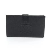 Pre-owned Leather wallets