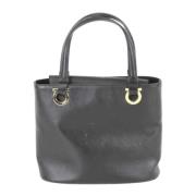 Pre-owned Leather handbags