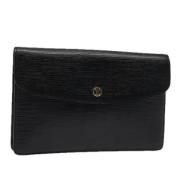 Pre-owned Leather clutches