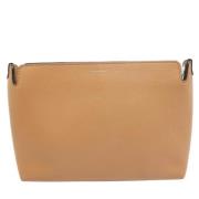 Pre-owned Leather clutches