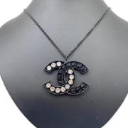 Pre-owned Fabric chanel-jewelry