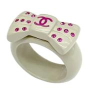 Pre-owned Plastic chanel-jewelry