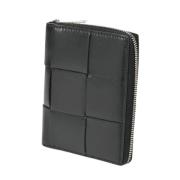 Pre-owned Leather wallets