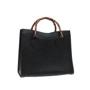 Pre-owned Leather handbags