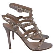 Pre-owned Leather sandals