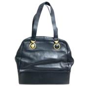 Pre-owned Leather handbags