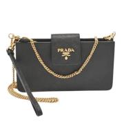 Pre-owned Leather prada-bags