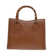 Pre-owned Leather handbags