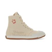 Stilig High Top Sneaker