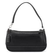 Pre-owned Leather handbags