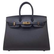 Pre-owned Leather handbags