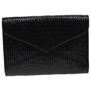 Pre-owned Leather clutches