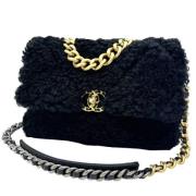 Pre-owned Fur chanel-bags