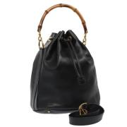 Pre-owned Leather handbags