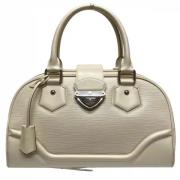 Pre-owned Leather handbags