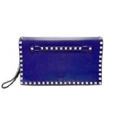 Pre-owned Leather clutches