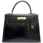 Pre-owned Leather handbags