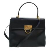 Pre-owned Leather handbags