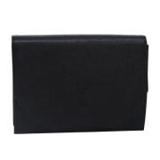 Pre-owned Leather clutches