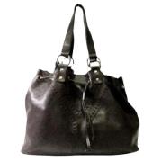 Pre-owned Leather shoulder-bags