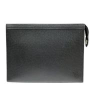 Pre-owned Leather clutches