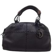 Pre-owned Leather handbags