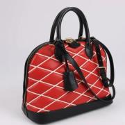 Pre-owned Leather handbags