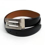 Pre-owned Leather belts