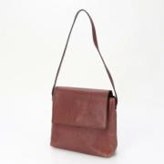 Pre-owned Leather shoulder-bags