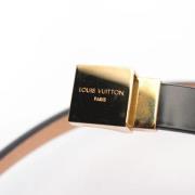 Pre-owned Leather belts