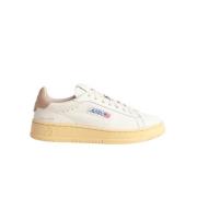 Hvite Lave Sneakers med Beige Logo