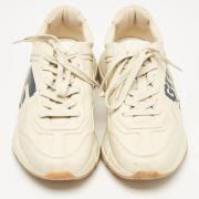 Pre-owned Leather sneakers