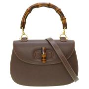 Pre-owned Leather handbags