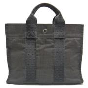 Pre-owned Canvas handbags