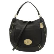 Pre-owned Leather handbags