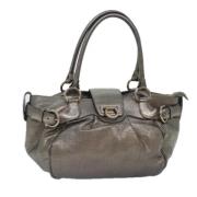 Pre-owned Leather handbags