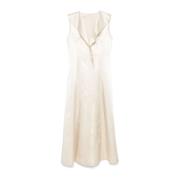 Elegant Ivory V-Neck Sleeveless Dress