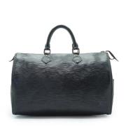 Pre-owned Leather handbags