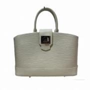 Pre-owned Leather handbags