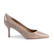 Elegant Patent Skinn Pumps Beige