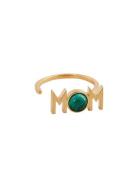 Great Mom Ring Green Design Letters