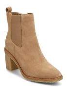 Marianna Water-Repellent Suede Bootie Beige Lauren Ralph Lauren