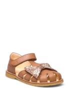 Sandals - Flat - Closed Toe - Beige ANGULUS