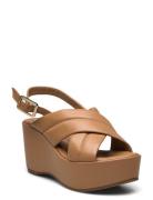 Wedge Soft Cross Beige Apair