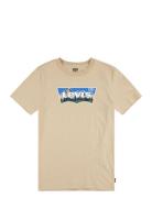 Levi's® Forrested Mountains Batwing Tee Beige Levi's