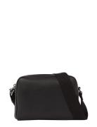 Ultralight Camera Bag21 Pu Black Calvin Klein